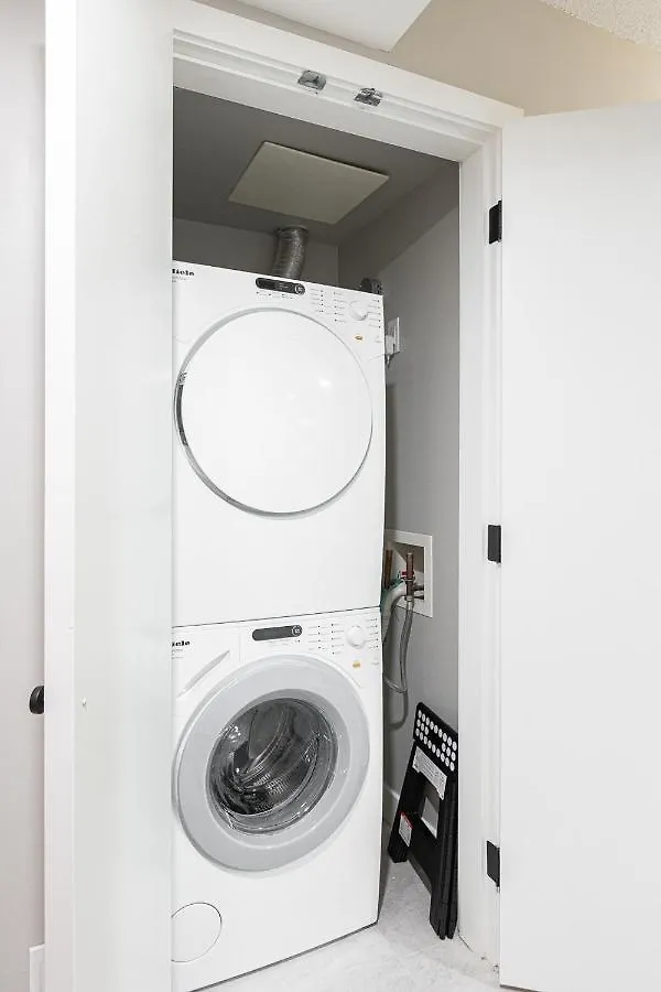 Condo In Downtown Vancouver - Near Rogers Arena Appartement
