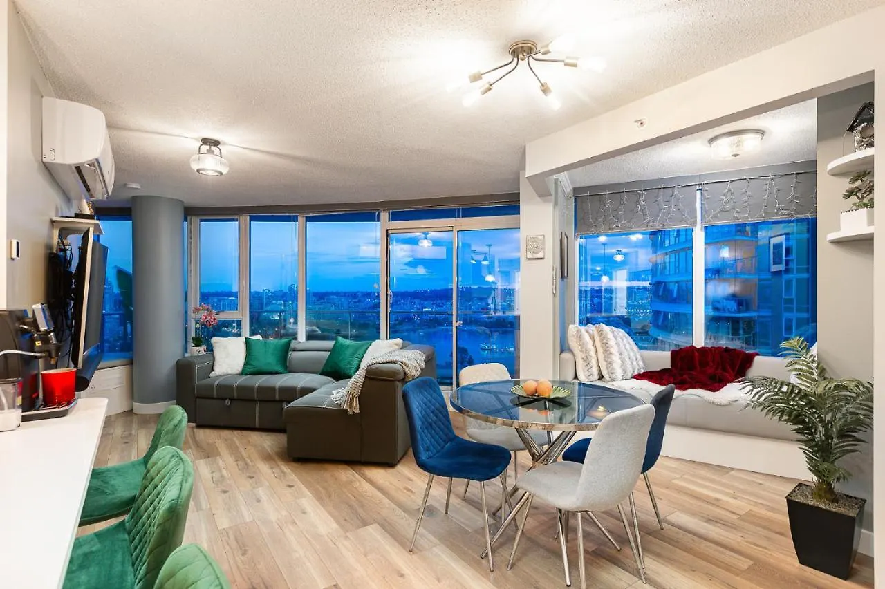 Condo In Downtown Vancouver - Near Rogers Arena 0*,  Canada